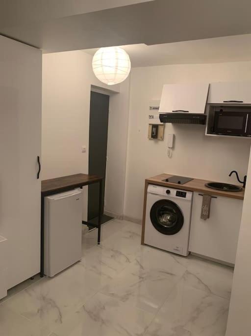 Dijon: Superbe Appartement En Hyper Centre Exteriör bild